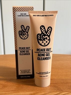Peace Out Acne Gel Cleanser - BNIB 4oz 118ml